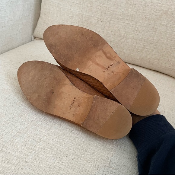 Nisolo Ama woven mules in size 9 - Picture 3 of 6